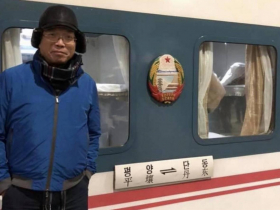 生平第一次謁靈獻給朝鮮，前晚還有「規矩」？距離金正日不到1公尺，謝金河：神秘國度令人難忘